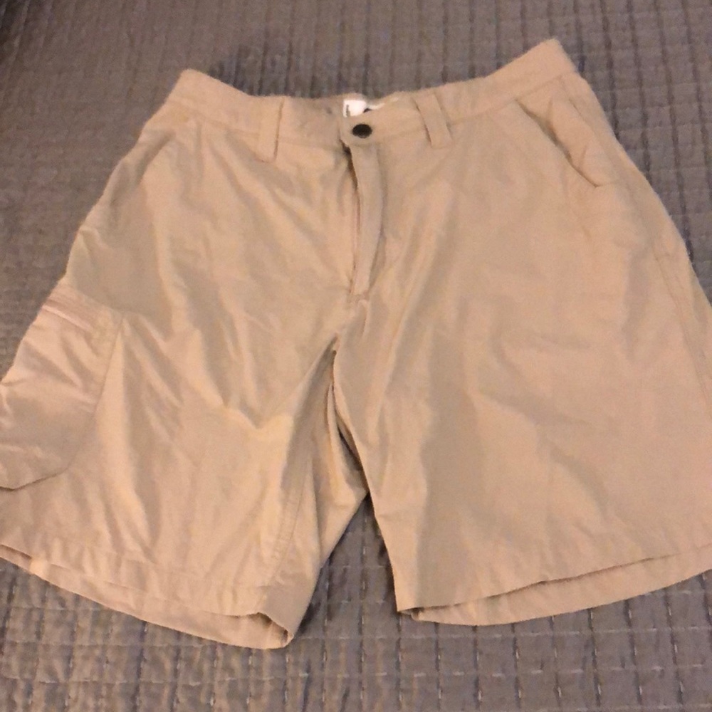 Khaki shorts